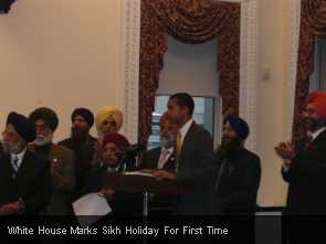 1050d1259169047-white-house-marks-sikh-holiday-first-white_house_sikh_guru_nanak.jpg
