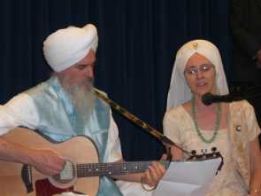 1052d1259169047-white-house-marks-sikh-holiday-first-white_house_sikh_guru_nanak003.jpg