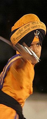 647d1250602678-sikh-martial-arts-go-mainstream-gatka.jpg