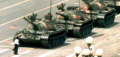 295d1243693134-tank-man-of-tiananmen-square-news-tiananmen_565165a.jpg