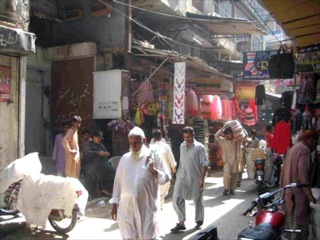 5908d1311439973-a-walk-in-shah-alam-market-alam.jpg