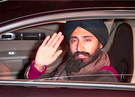 waris1.jpg