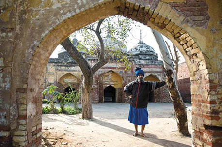 Baba-Balwant-Singh-6.jpg