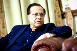 RV-AD596_Taseer_D_20110715003427.jpg