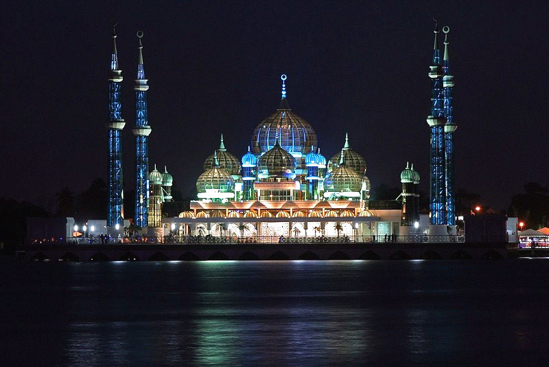 crystal-mosque-malaysia.jpg